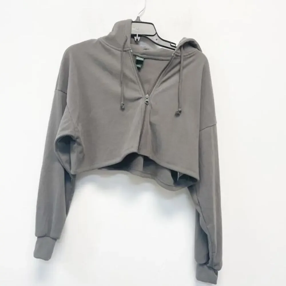 Wild Fable Women's Cropped‎ Zip Up Ribbed Hoodie Gray Size Small - Picture 2 of 6